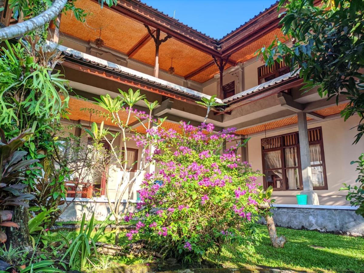 Indraprastha 2 Bungalow Ubud  Exterior photo